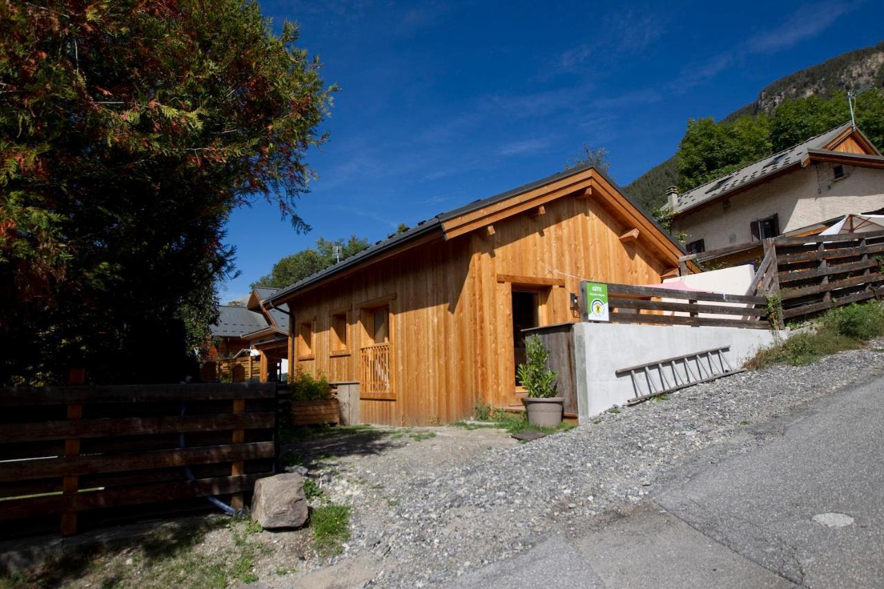 Petit Chalet Montagne Briançon Exterior foto